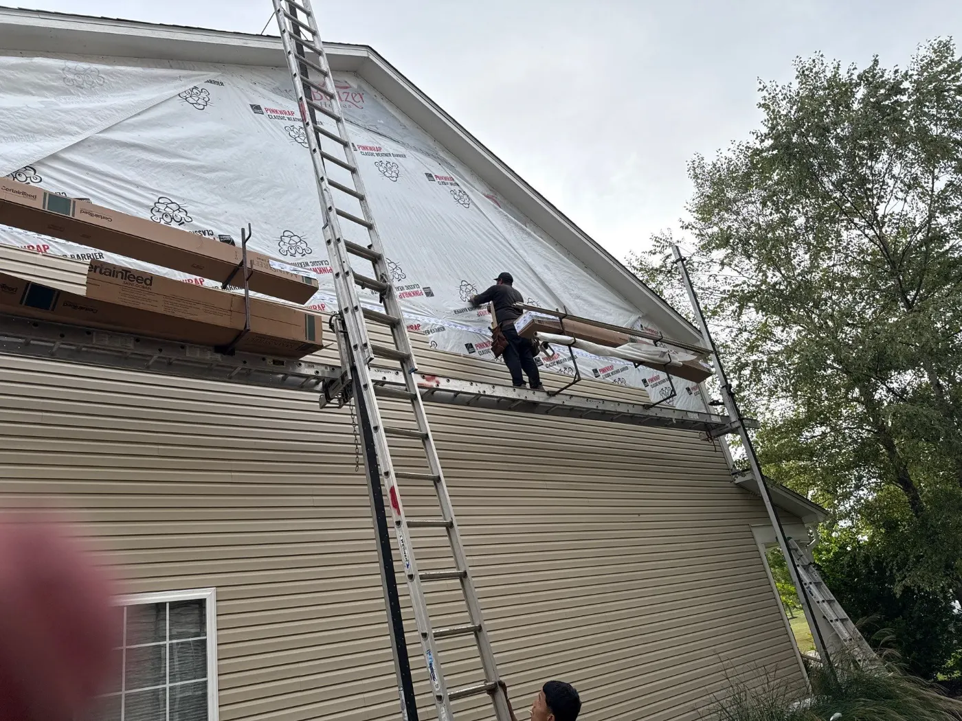 Trim and flashing detail on a Laurel Lakes siding job